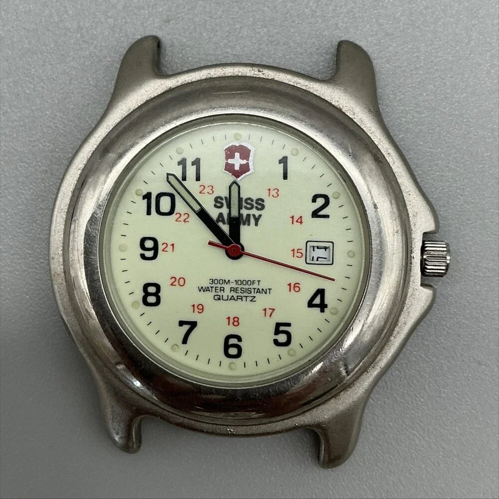 Swiss Army Mens Watch 42mm Cream Dial Silver Tone Date For Parts Not Running